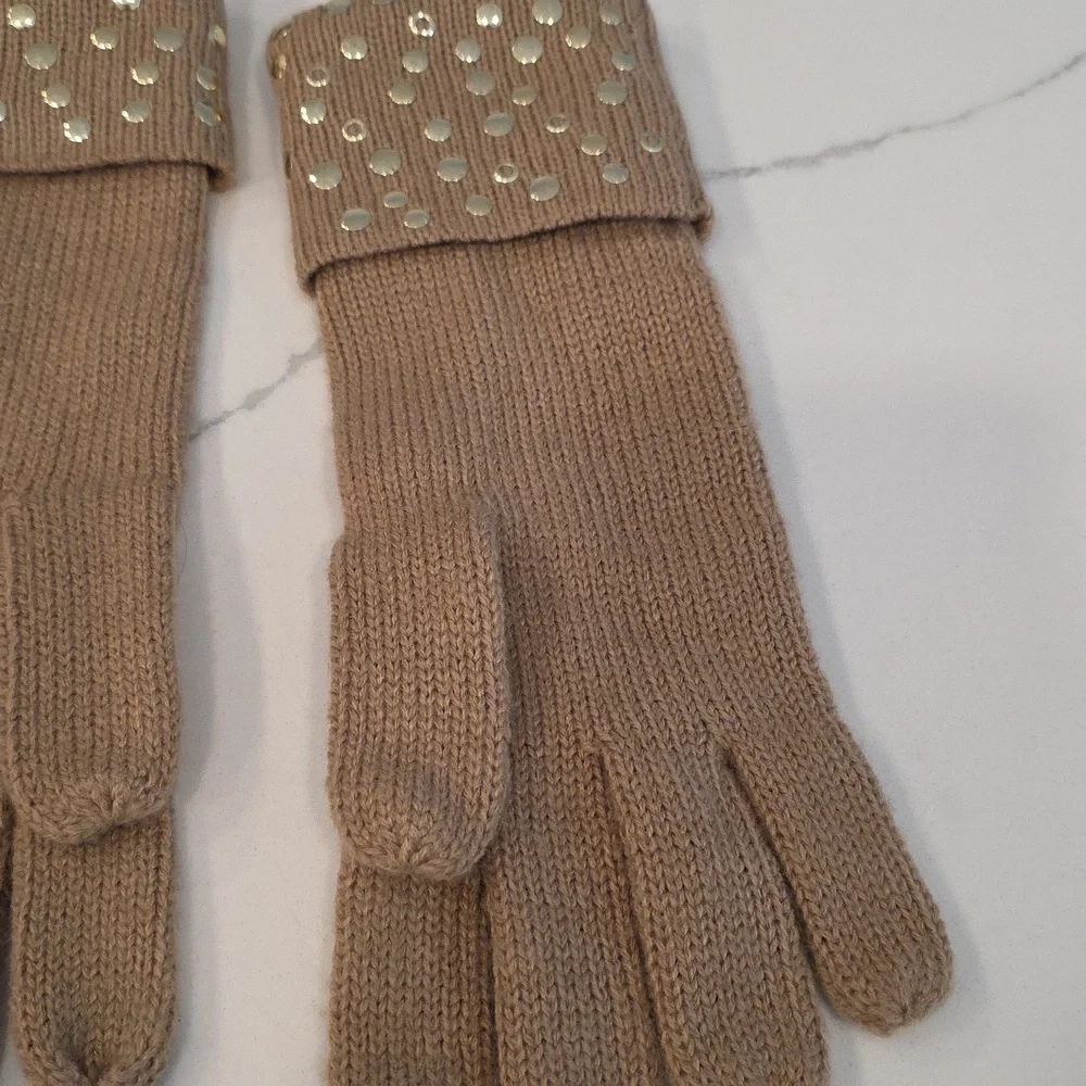 Like New Michael Kors Gloves